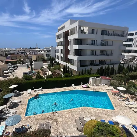 1st Floor 1st Class Pool View Apt. Apartment *