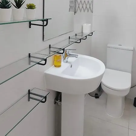 1st Floor 1st Class Pool View Apt.