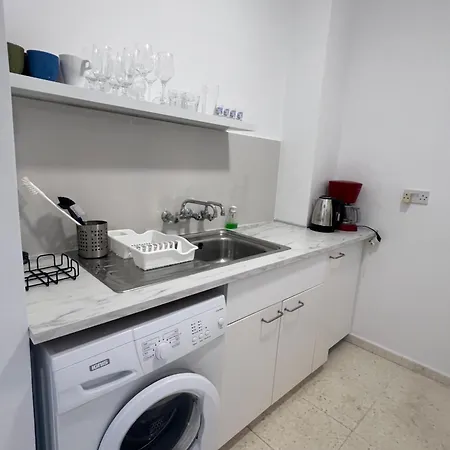 1st Floor 1st Class Pool View Apt.